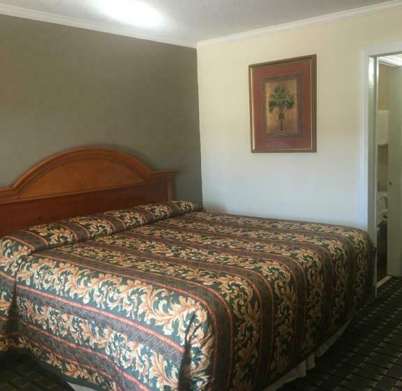 Стандартный Номер Кровать Кинг, Travelodge By Wyndham Orangeburg