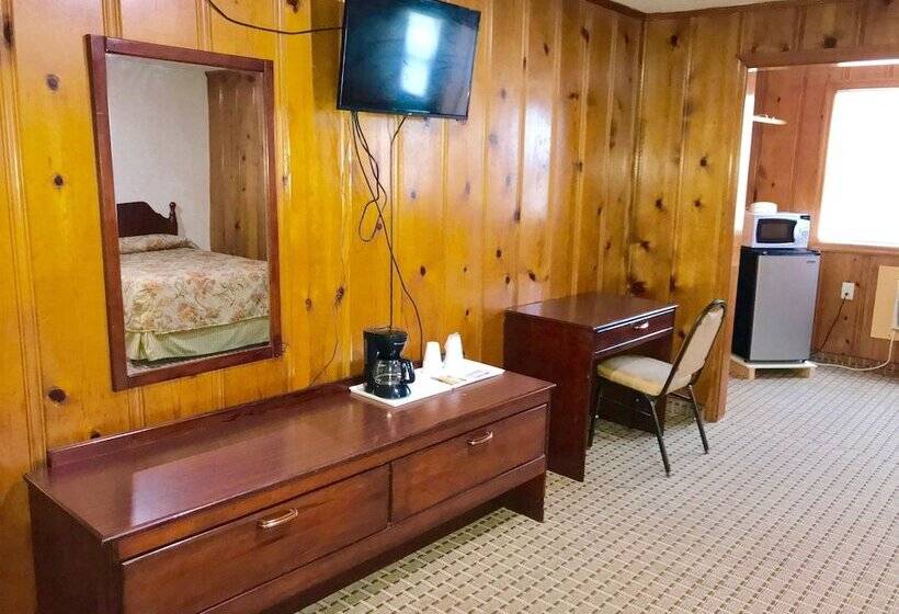 Номер Стандарт 2 Двуспальные Кровати, Horse Cave Motel