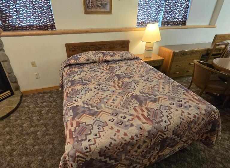 Трехместный Номер Deluxe, Jared S Wild Rose Ranch Resort
