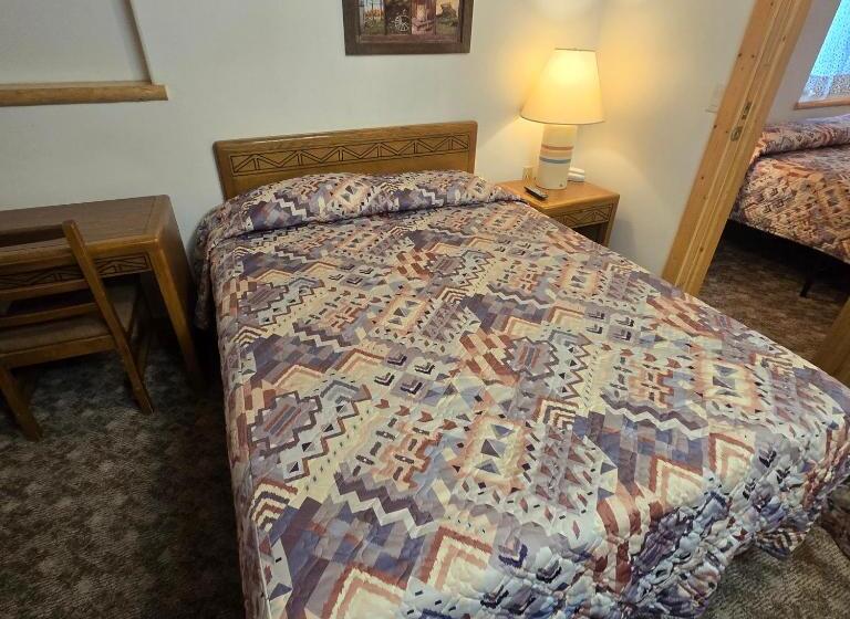 Трехместный Номер Deluxe, Jared S Wild Rose Ranch Resort