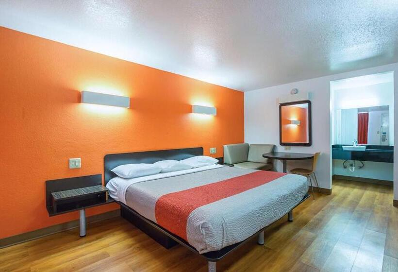 适合残疾人使用的标准间, Motel 6 Round Rock, Tx