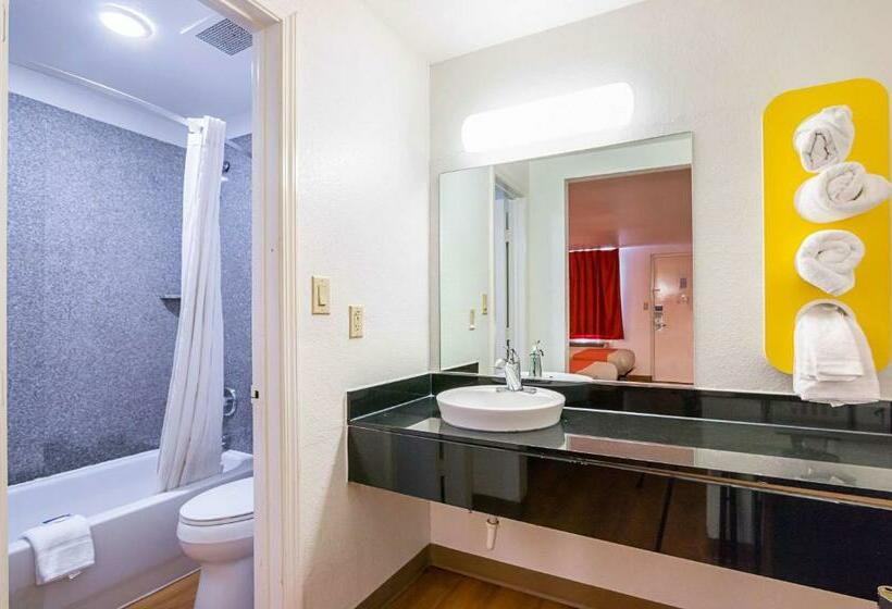 Стандартный Номер Кровать Кинг, Motel 6 Round Rock, Tx