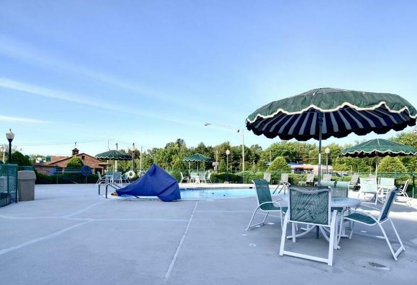 Quarto Estandar com Vistas, Roosevelt Inn & Suites Saratoga Springs