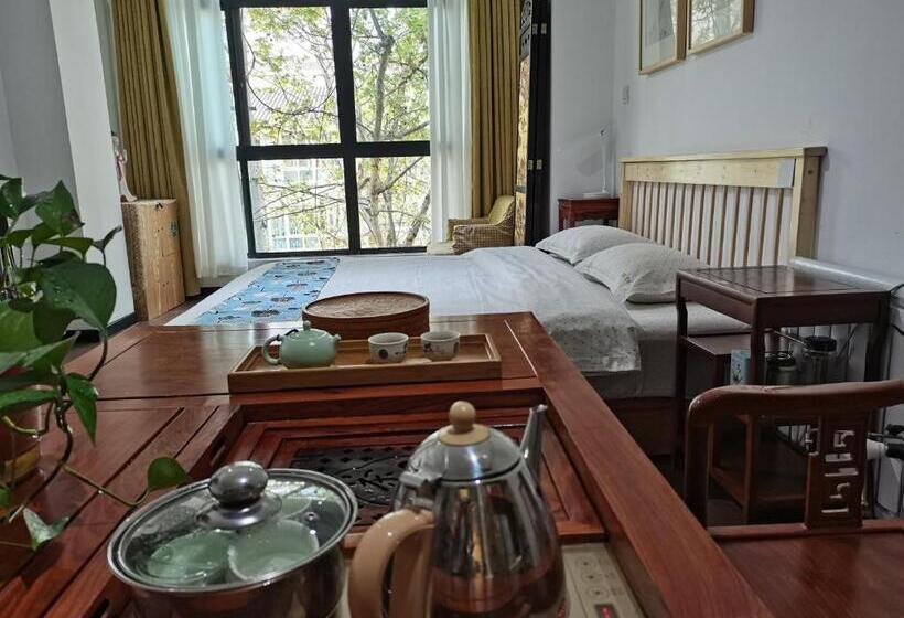 غرفة عائلية, Xi An Travelling With Hotel South Gate
