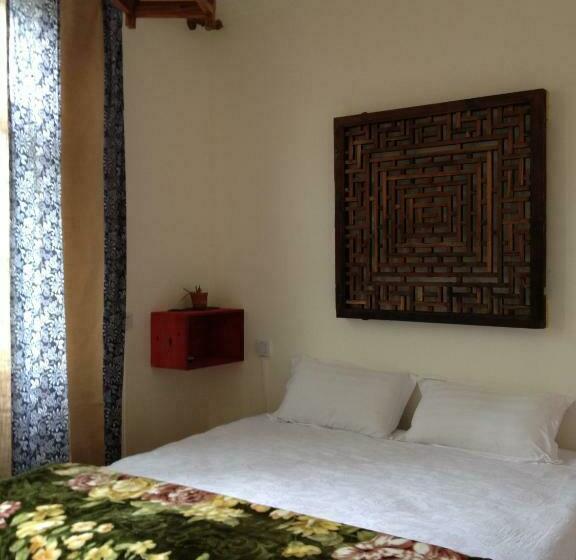 Quarto Estandar Cama King, The Lily Pad Inn