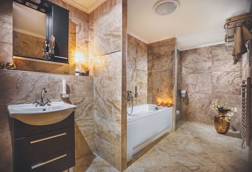 Family Suite, Komló Hotel Gyula