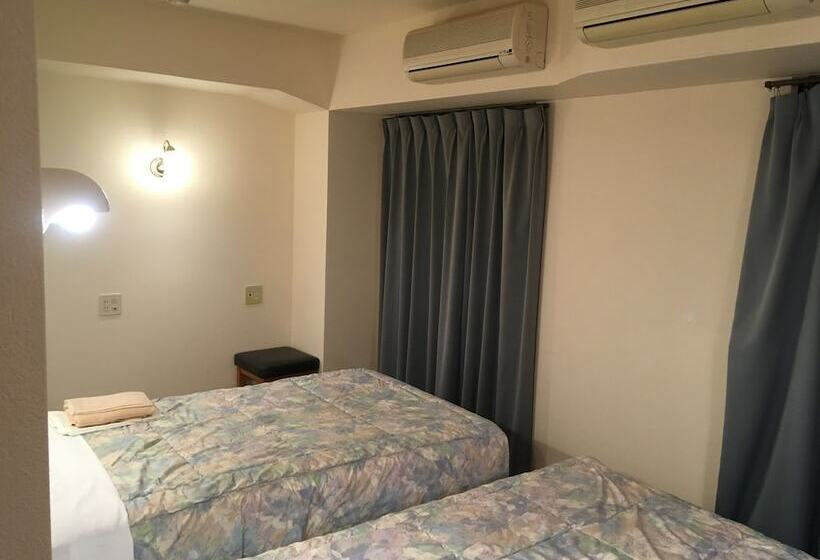 Номер Стандарт, Crown Hills Oita