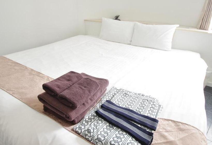 חדר דחוקס עם מיטת קינג, Imalle Yokohama Isezakicho