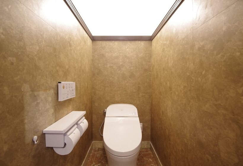 חדר דחוקס עם מיטת קינג, Imalle Yokohama Isezakicho