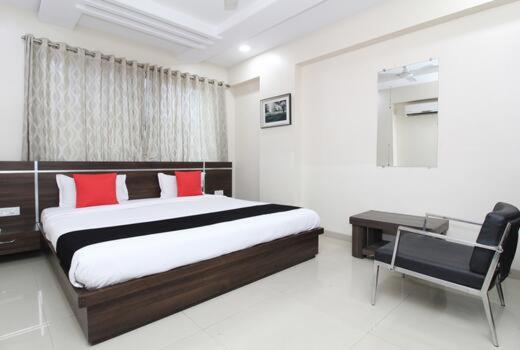 Номер Deluxe Кровать Кинг, Aarya Regency