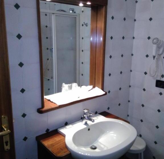 Standaard Driepersoonskamer, Albergo Al Gobbo