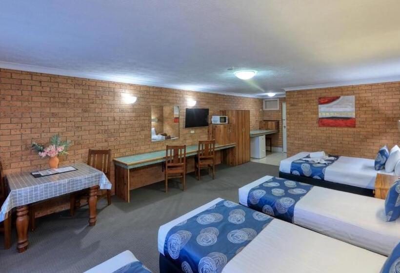 Suíte Familiar, James Street Motor Inn