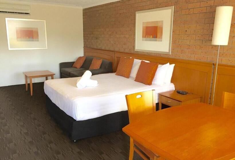 エクゼクティブスイート, James Street Motor Inn