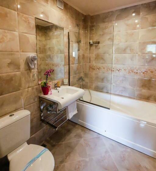 اتاق لوکس, Family Hotel Ognyanovo