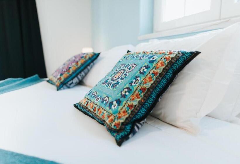 اتاق خانوادگی, Boutique Hotel   O House Ericeira Hills
