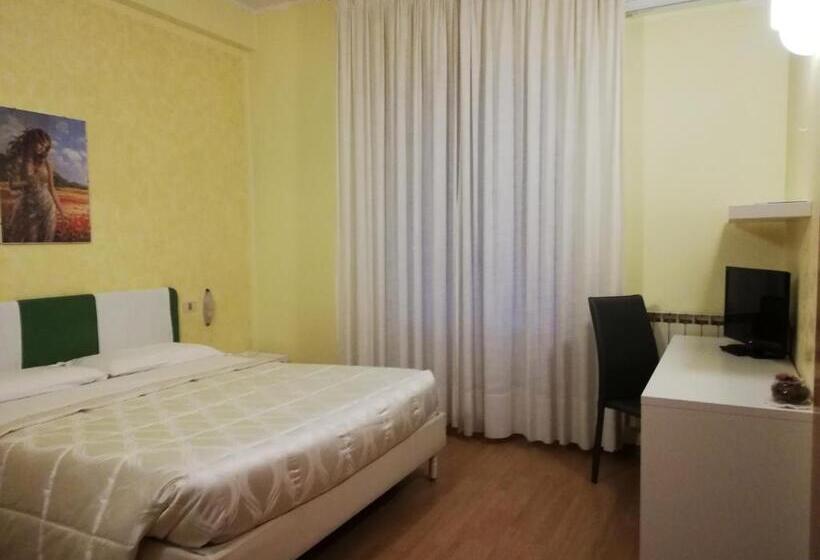 اتاق استاندارد, Albergo Roma