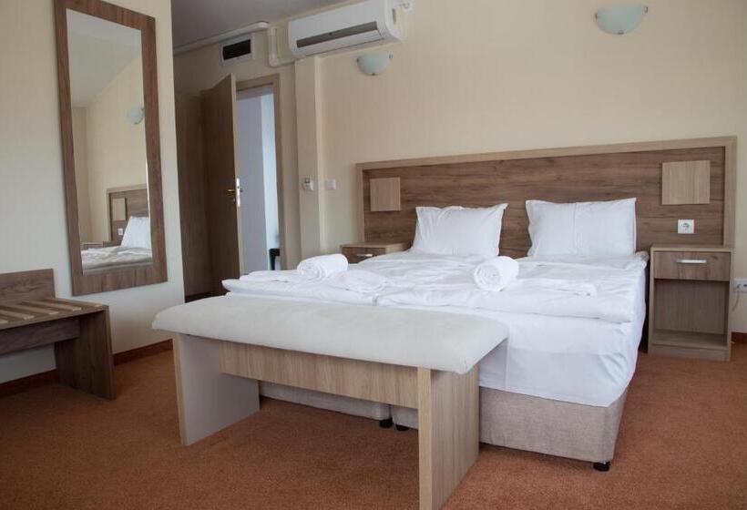 Номер Стандарт, Sveti Nikola Family Hotel Sapareva Banya