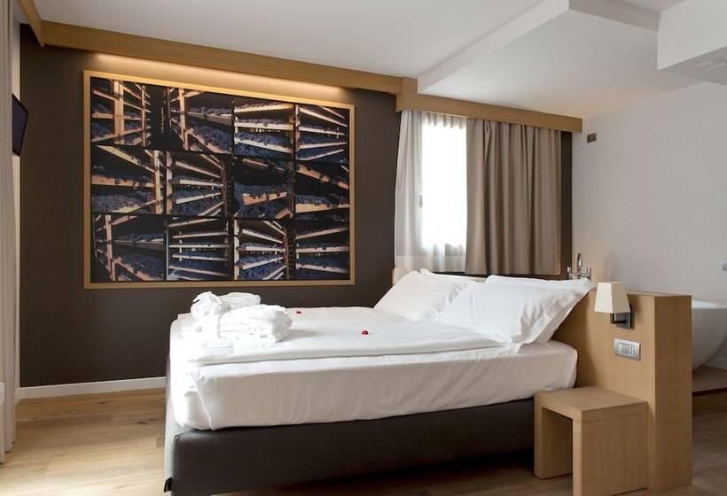 Полулюкс, Wine Hotel Retici Balzi