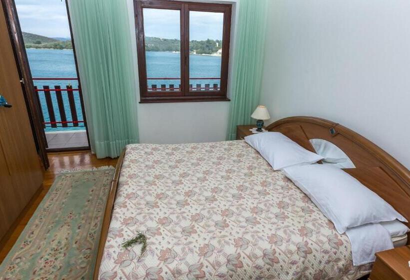Номер Стандарт Вид на Море, Pansion Alen Dugi Otok