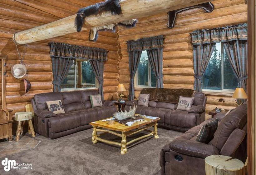 Номер Стандарт, Alaska Knotty Pine B&b