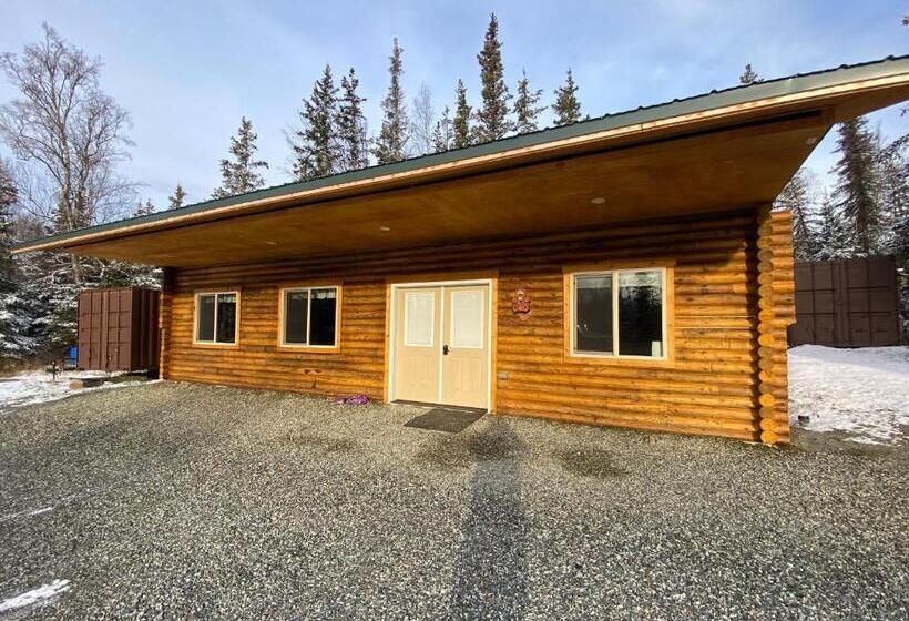 Номер Стандарт, Alaska Knotty Pine B&b