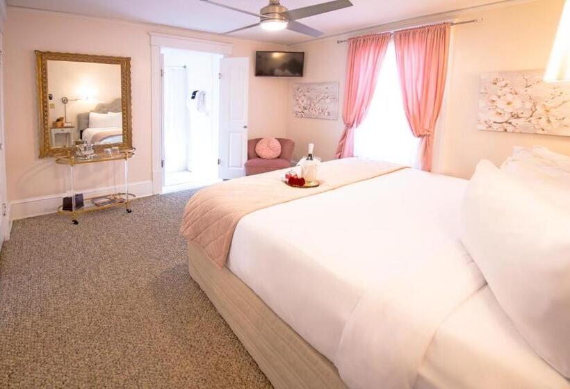 Номер Deluxe, Inn On Charlotte