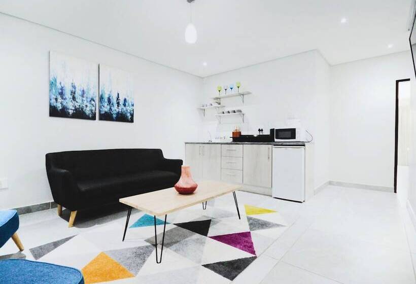 Апартаменты 1 Спальня, Anew Hotel & Convention Centre Or Tambo Johannesburg