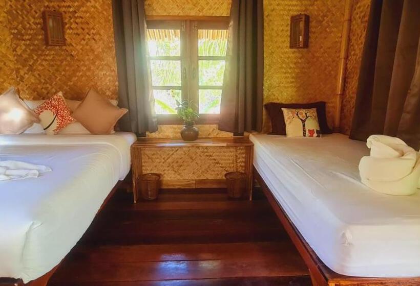 Номер Стандарт Вид на Горы, Tee Bungalow In The Jungle