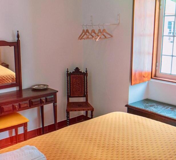 Дом 3 Спальни, Casa Dos Castanheiros Guesthouse Azores