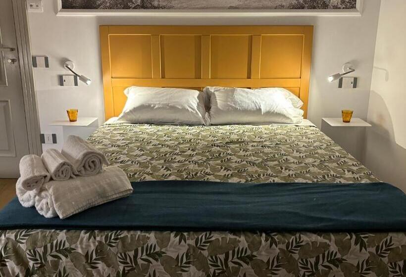 اتاق لوکس با چشم‌انداز دریا, Il Mastio Guesthouse