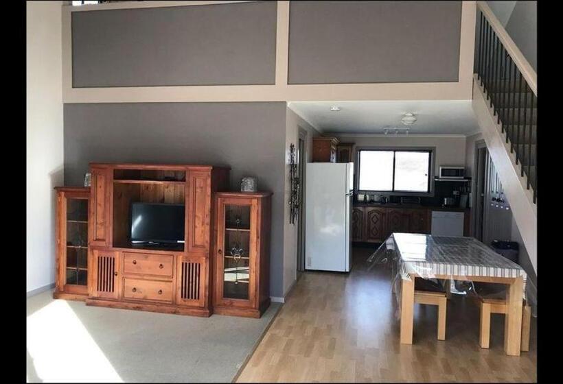 Семейный Номер Вид на Горы, Moonbah Loft
