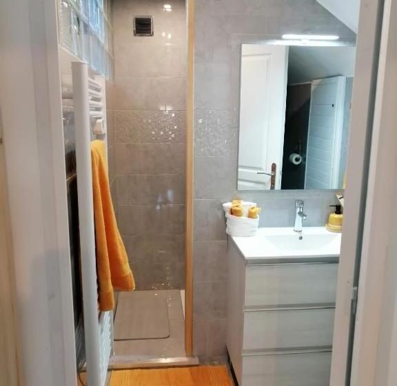 Номер Стандарт, Chambre D Hôtes à Mouleydier