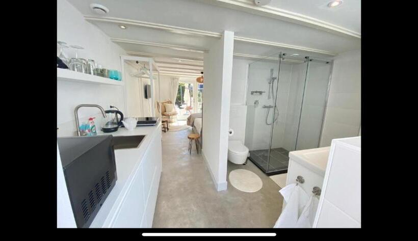 اتاق استاندارد با تراس, Tranquil Guest House