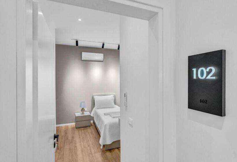 اتاق لوکس, Apartment Ad Berat