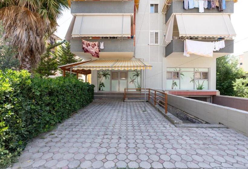 اتاق لوکس, Apartment Ad Berat