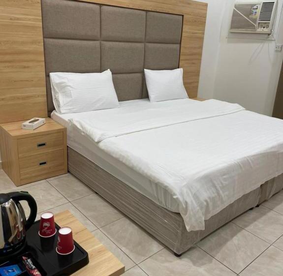 침실 3개 아파트, Aroos Al Shati Furnished Units