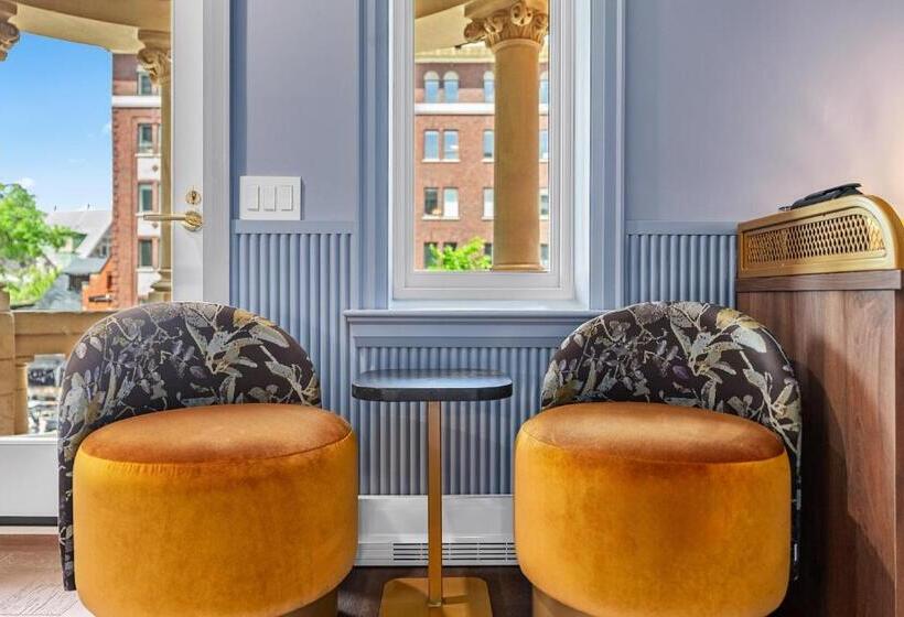 Номер Стандарт с Балконом, Hôtel Maurice