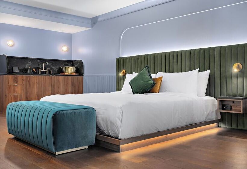 Люкс Повышенной Комфортности, Hôtel Maurice