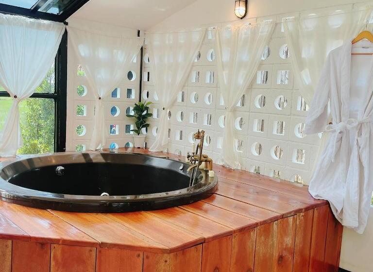 家庭套房, Penguin Villa Resort & Bistro