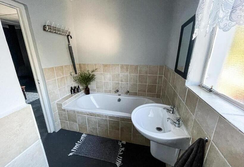 Дом 4 Спальни, Wonder Farm Stay