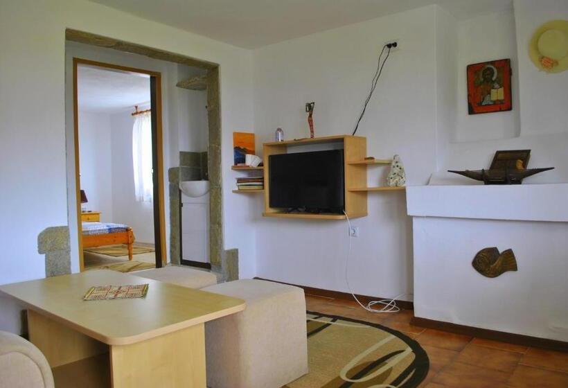 Студио Стандарт Вид на Сад, Sinemoria Apartment