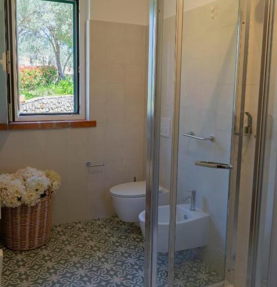 Люкс Вид на Бассейн, Villa Cammà   Country Villa With 4 Bedrooms And Pool
