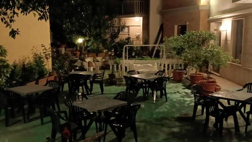 اتاق استاندارد چهار تخته, Piccolo Hotel Holiday Center