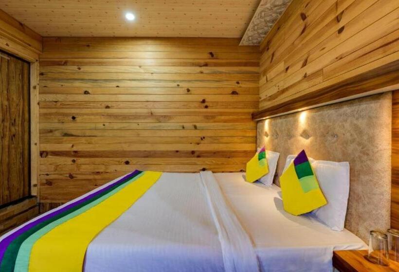 Номер Deluxe, Grg Hotel Vinayak Nainital Near Naini Lake With Mountain View   Mall Road