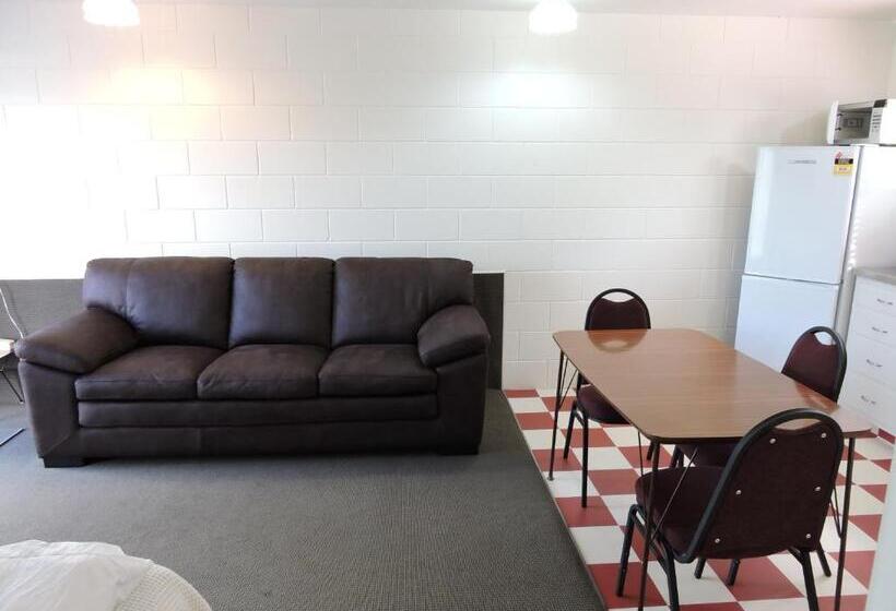 Номер Economy, Maple Lodge Motel