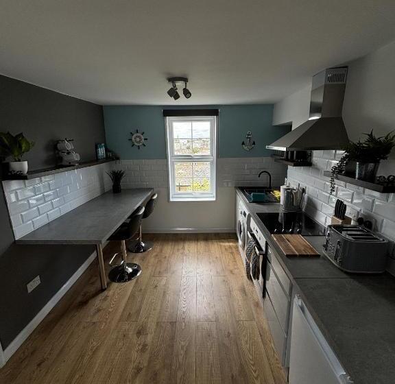 Дом 1 Спальня, Fort Cresent Sea View Apartment