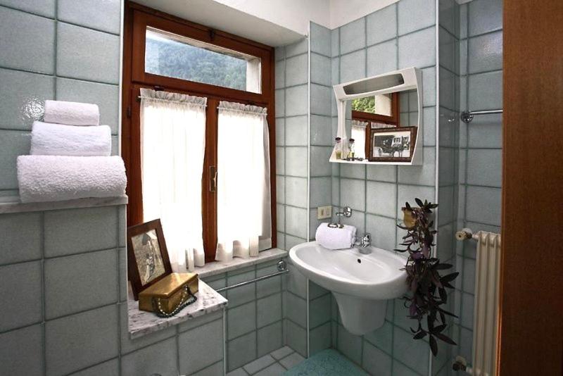 4인용 스탠다드 룸, Albergo Piani Di Luzza