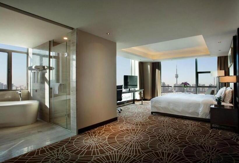 اتاق استاندارد با تخت بزرگ, Ramada Plaza By Wyndham Xi An South
