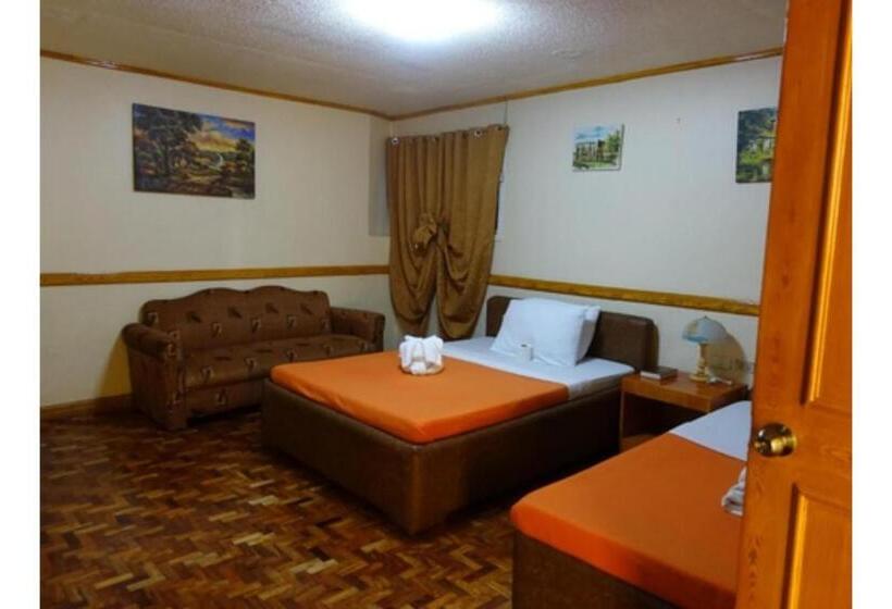 Quarto Estandar, Marian Palazz
