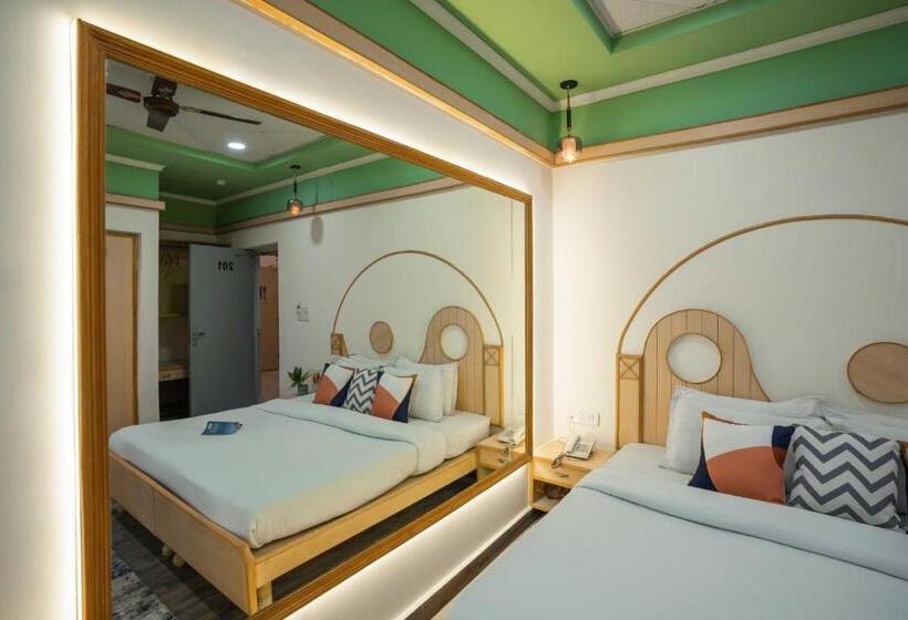 اتاق لوکس, Zostel Delhi